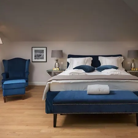 Hermitage Tar-Vabriga