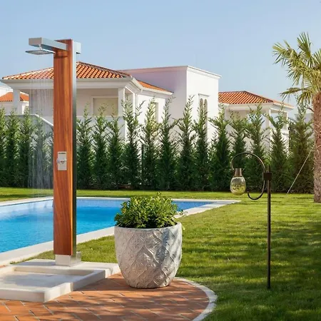 Hermitage Tar-Vabriga