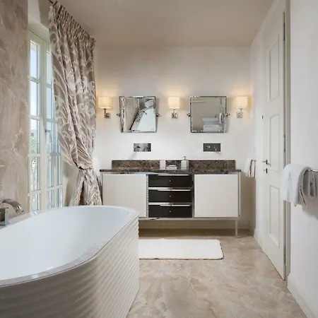 Hermitage * Tar-Vabriga