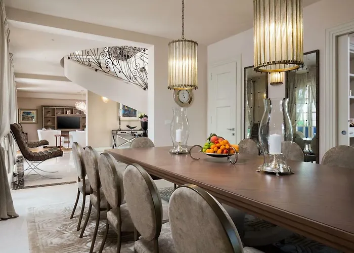 빌라 Hermitage Tar-Vabriga